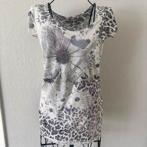 BEAUTIFUL ROCK 62 TEE